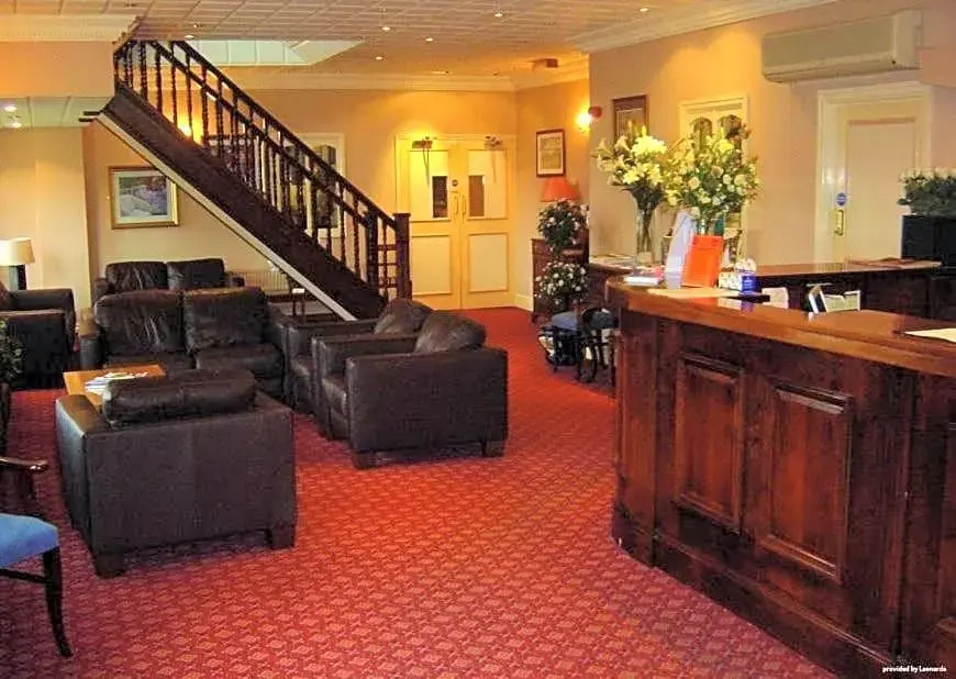 Consort Hotel, Urban Spa & Glamping Pods
