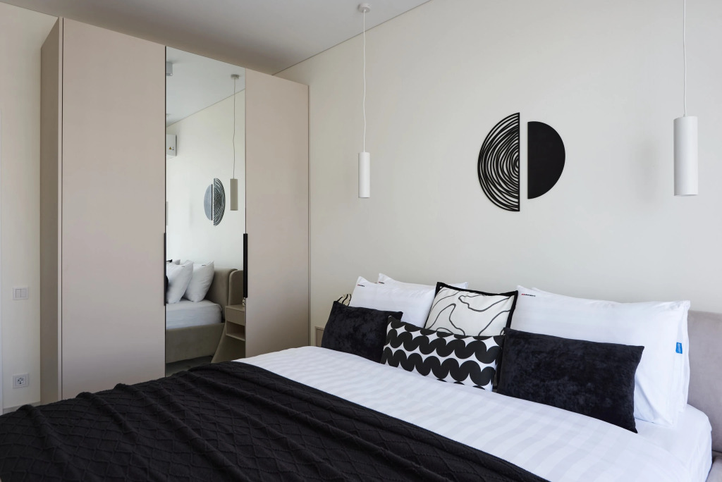 Апартаменты Red Apartments Светлана парк Леона