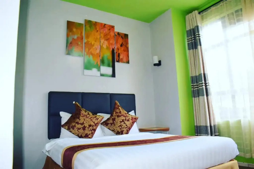 Maple Inn Hotel
