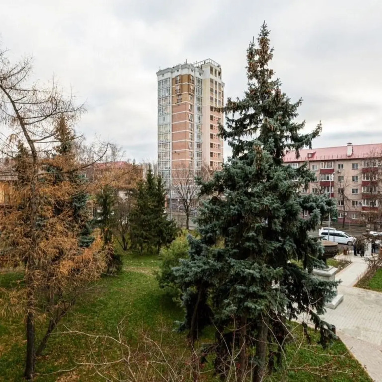 Квартира на Нурсултана Назарбаева 15