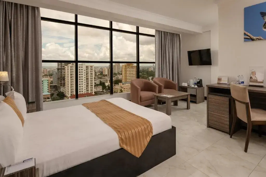 Отель Golden Tulip Dar City Center