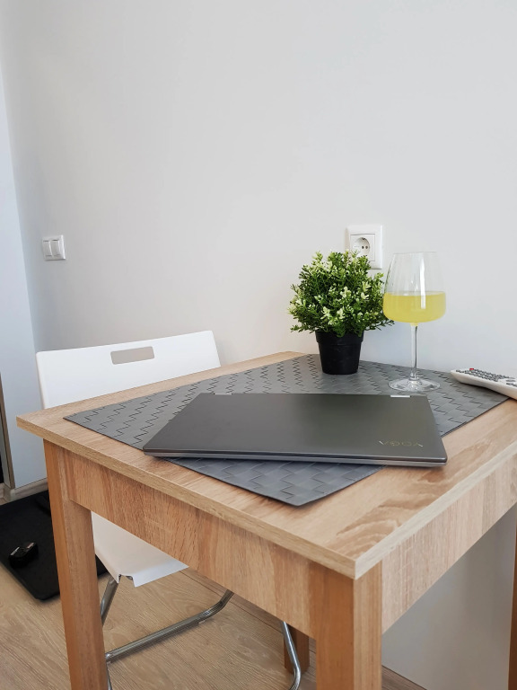 2-Ya Studiya Bachurinskaya 7/2 Apartments