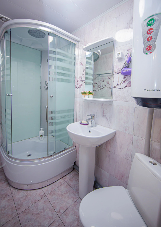 Апартаменты Friends Vacations 3BR & 3BTHR Apartment