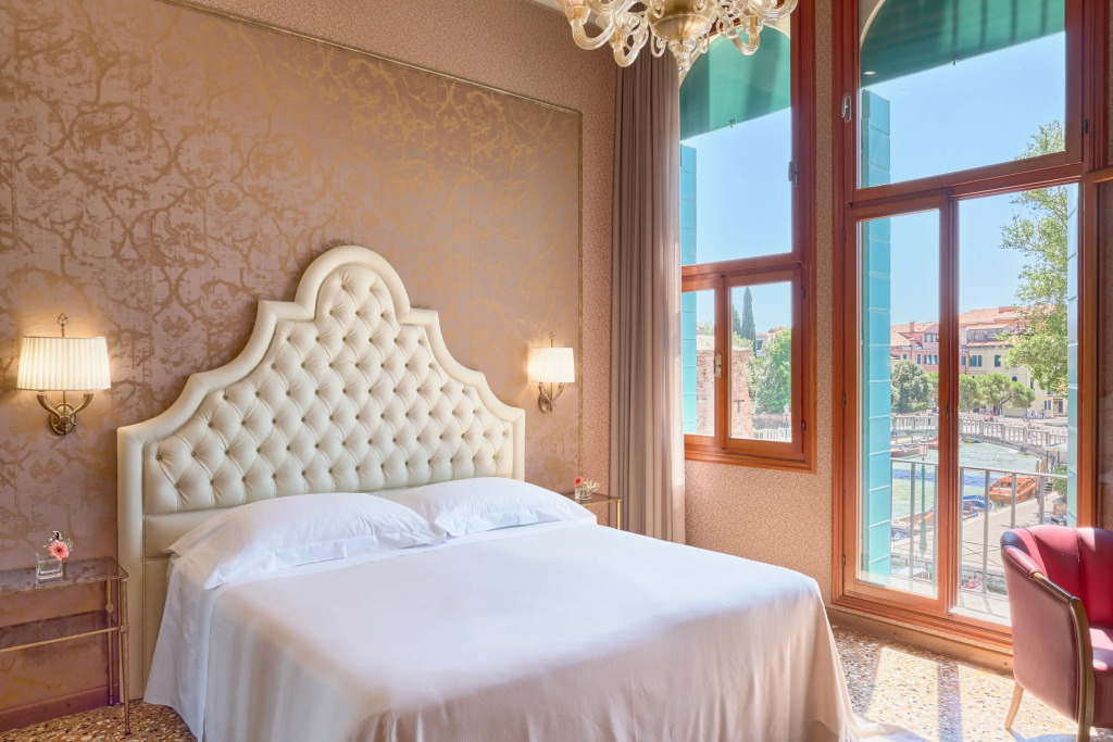 Hotel Santa Chiara