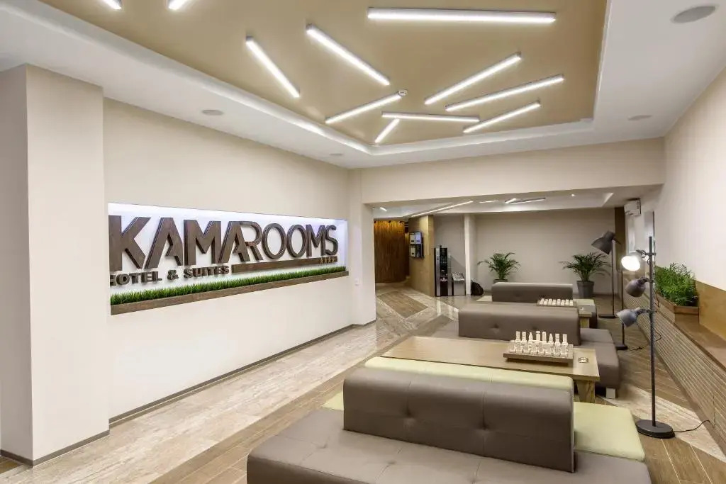 Отель Kamarooms