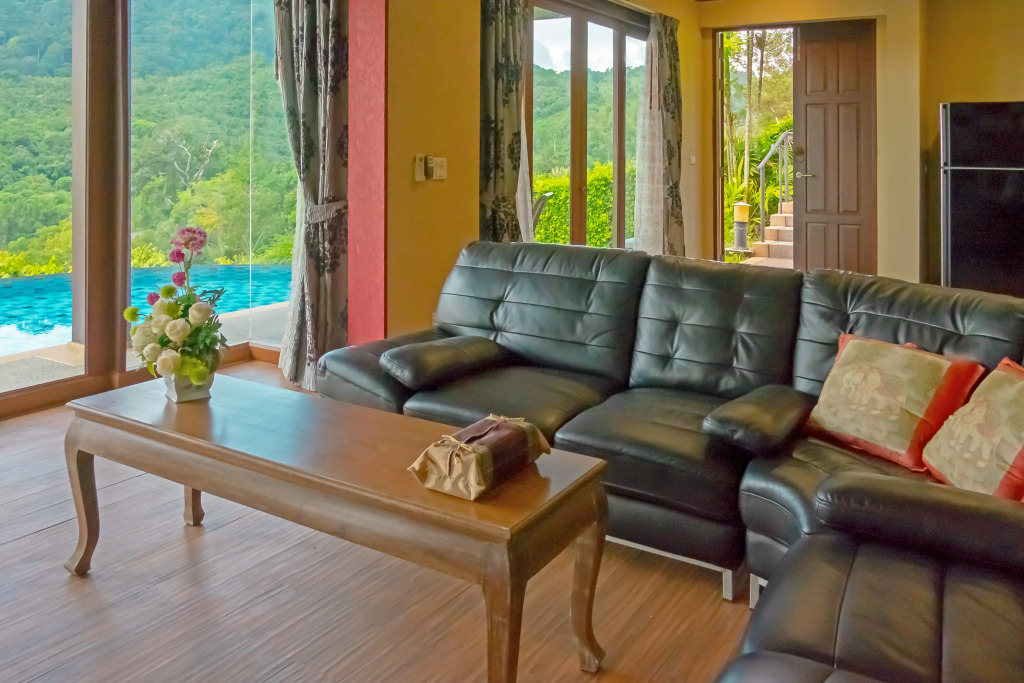 Ocean view Villa with Infinity Pool & King-bed	