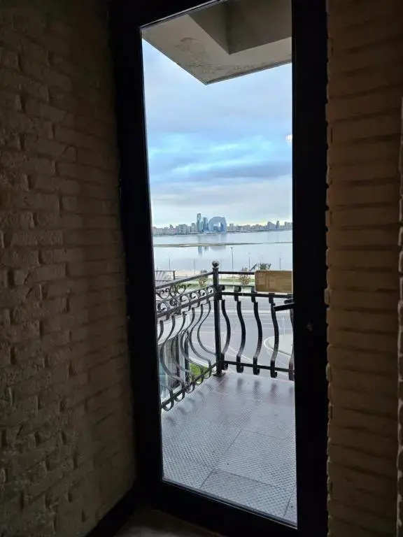 Crown Apartments