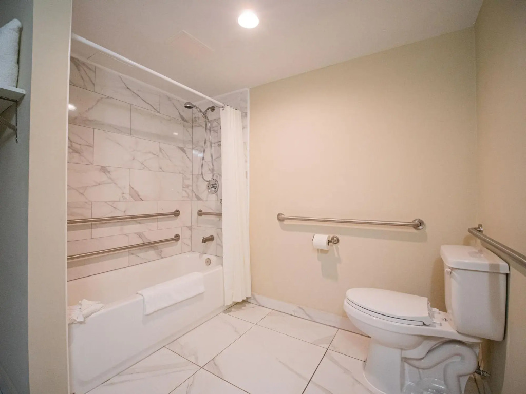 Отель Equus Inn Ocala
