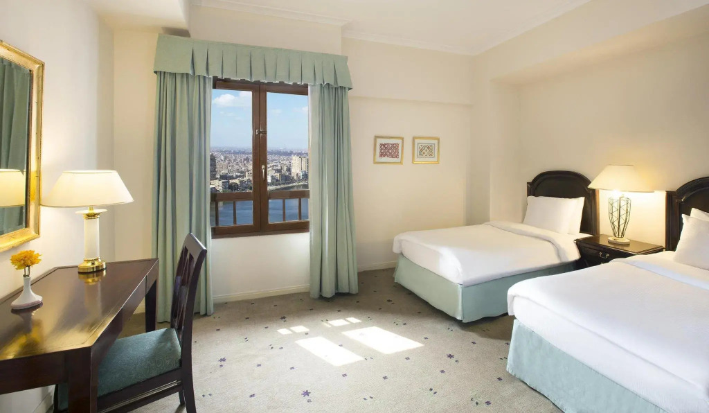 Отель Cairo World Trade Center Hotel & Residences