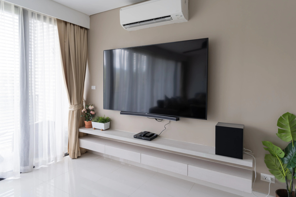 Апартаменты Cassia Residences Laguna 3 bedroom lake and sea view