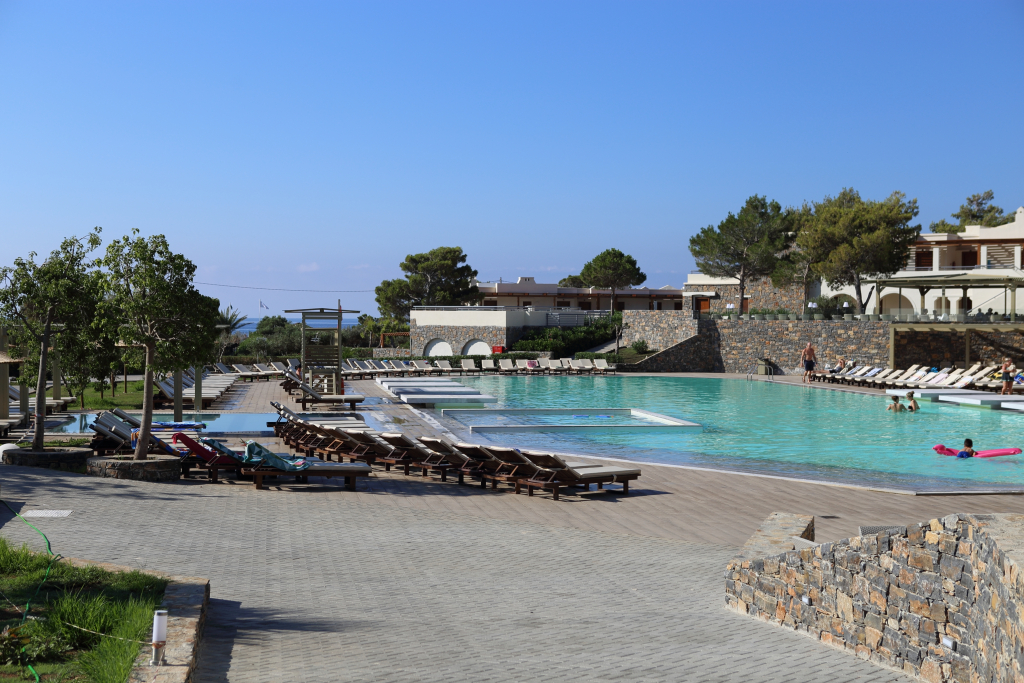 Almyra Resort