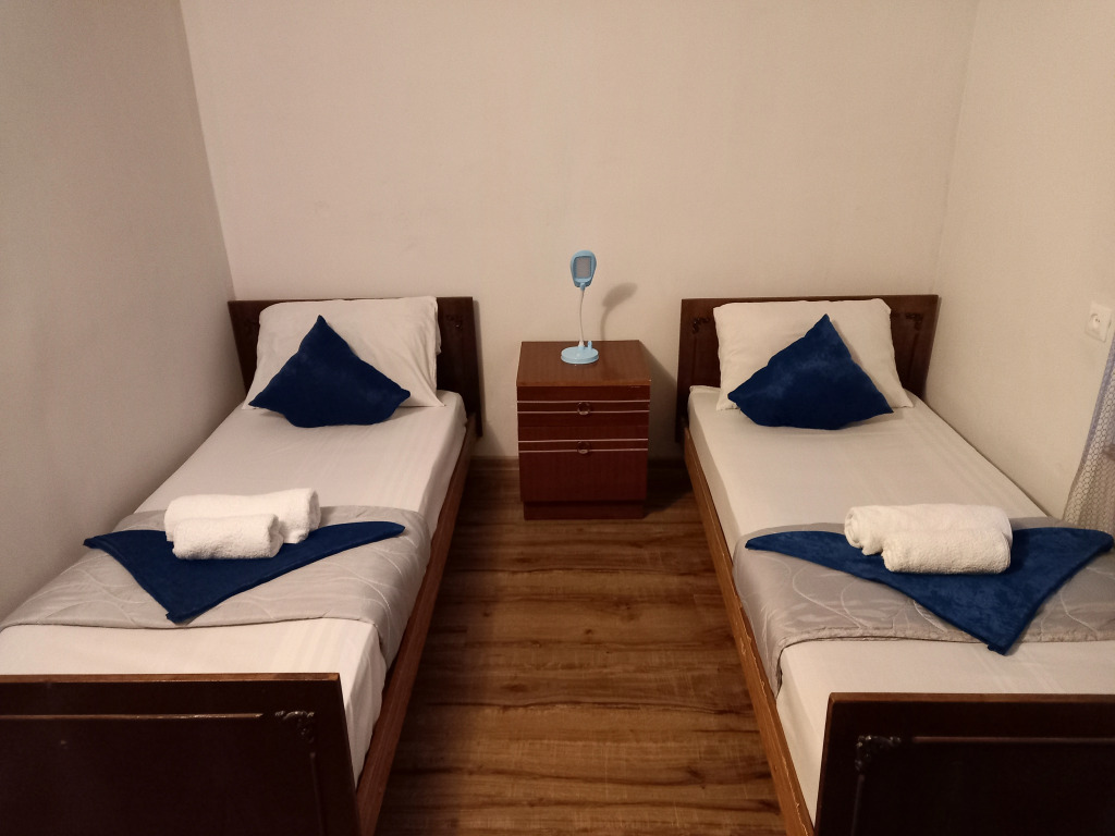 Byurakan Guesthouse & Cottage