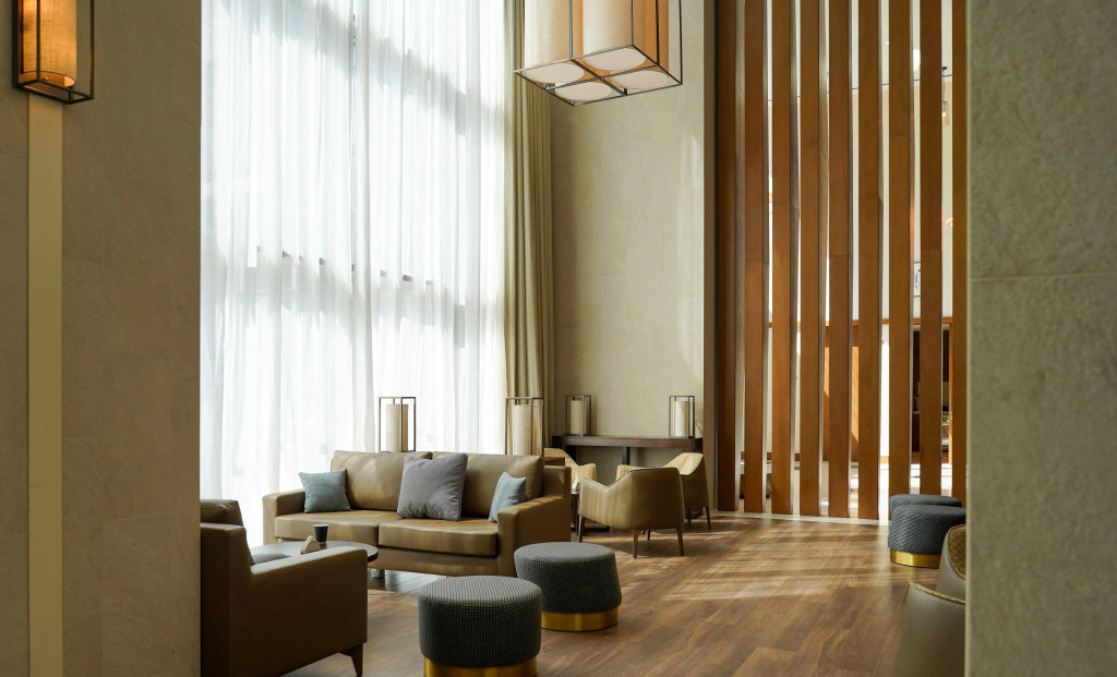 Staybridge Suites Dubai Al-Maktoum Airport by IHG