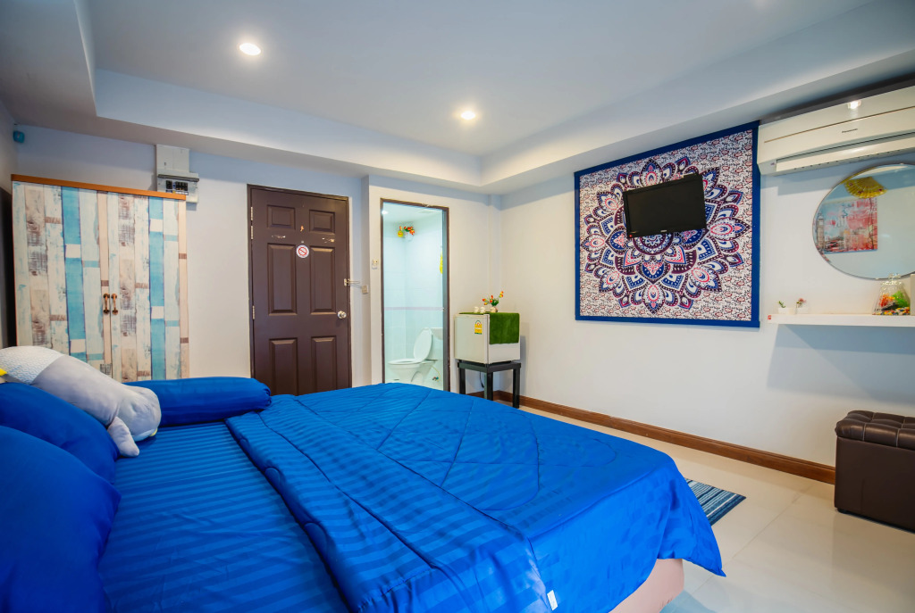 Гостевой Дом Menulis Coolly House Patong