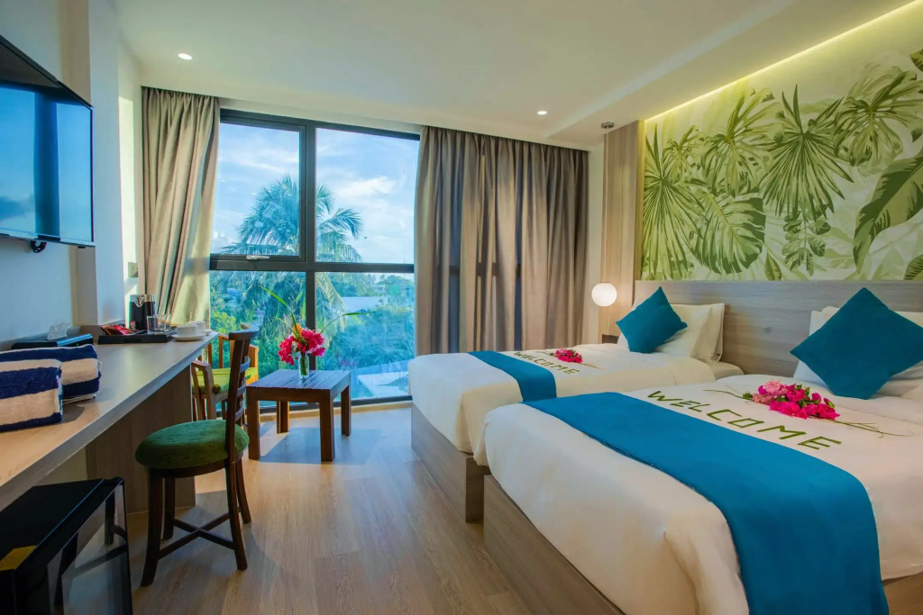 Отель Beach Hotel Guraidhoo
