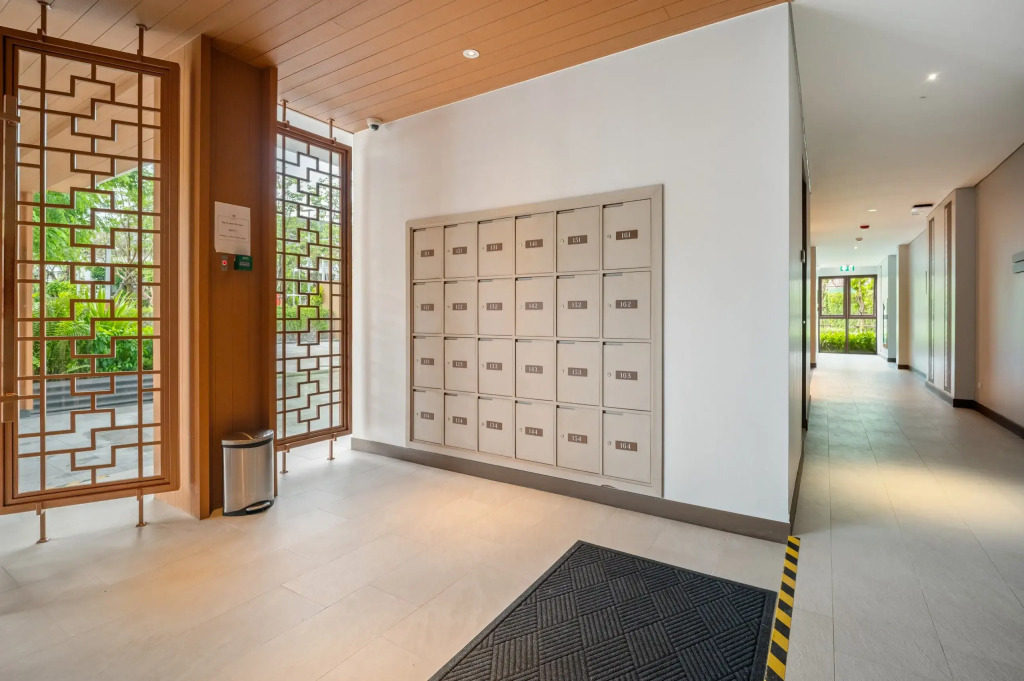 Апартаменты Angsana Oceanview Residences