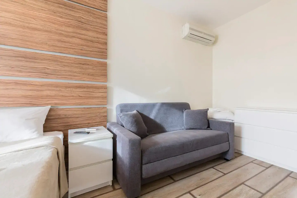 Perfect 5 Room For Groups Of 12 Apartments