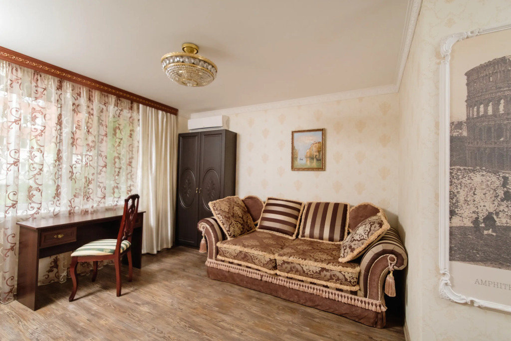 Отель Аурумс