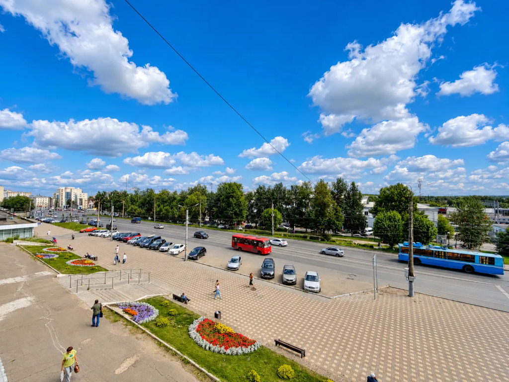 Квартира Уютная 2-комнатная в шаговой доступности от ЖД вокзала