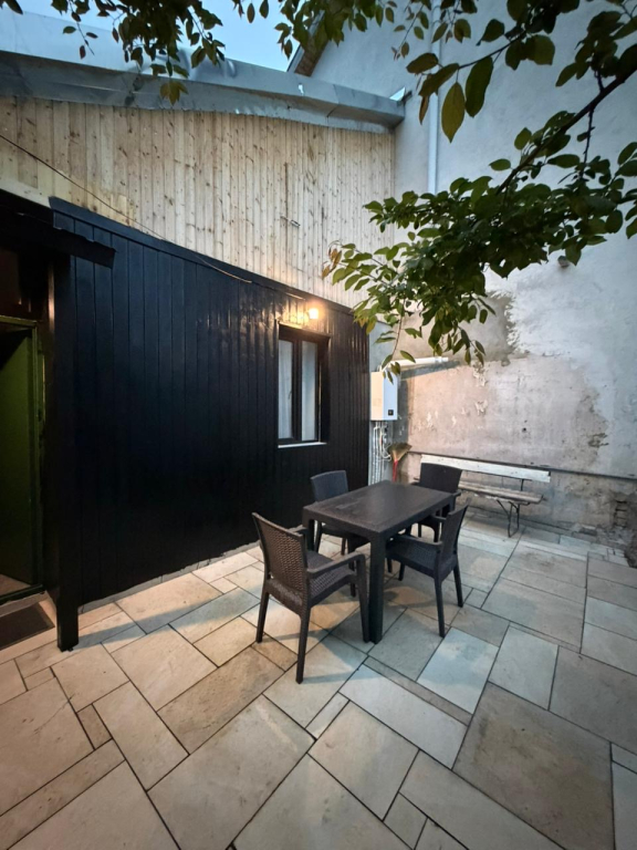 Апартаменты One Bedroom Apartment on Vera