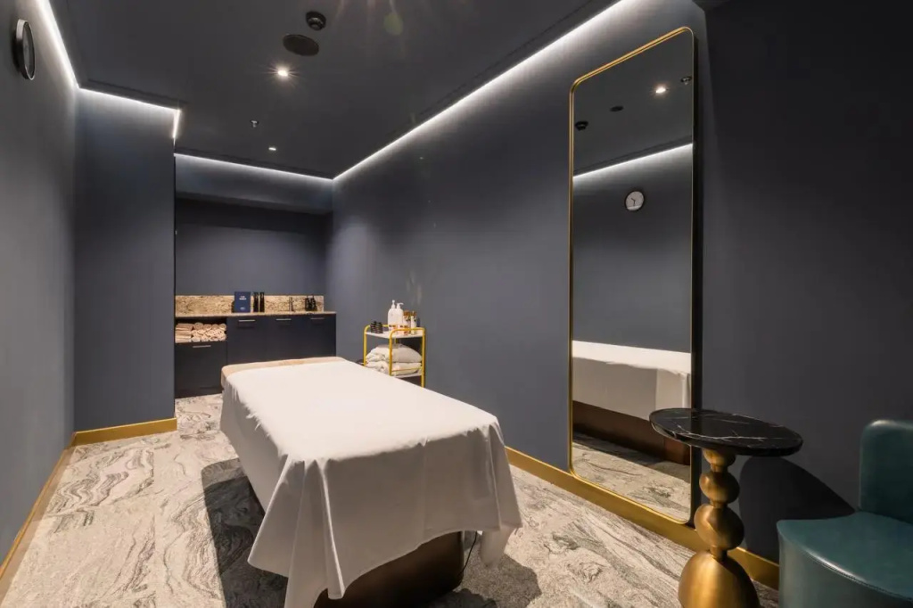 Hotel Indigo Batumi - Old Town by IHG