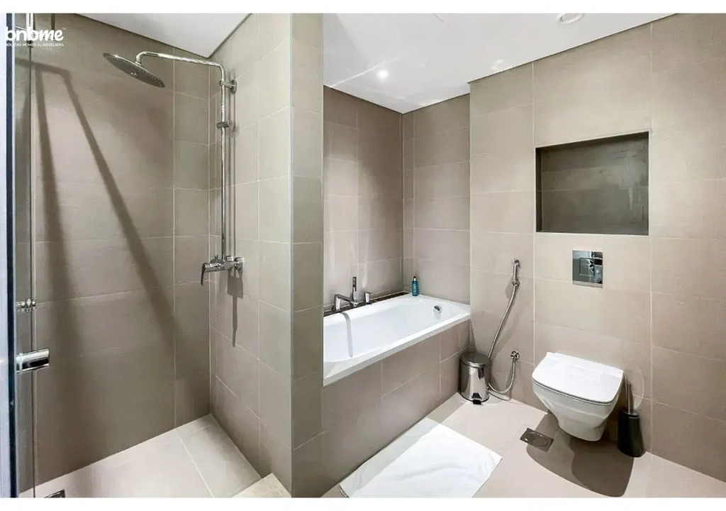 Апартаменты Duplex w/ large outdoors patio on Pool level@BurjK-209