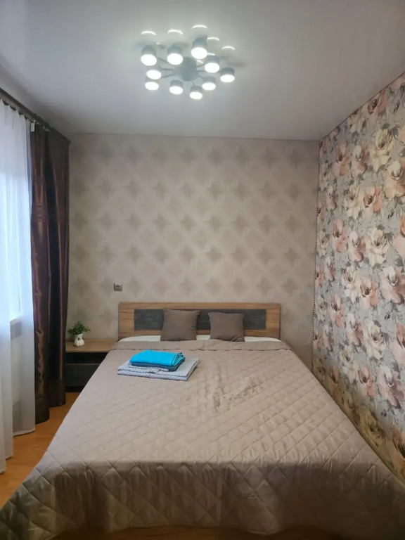 Квартира Победы 84