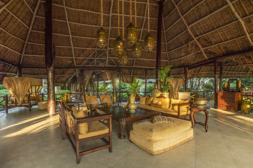 Отель Breezes Beach Club & Spa - Half Board