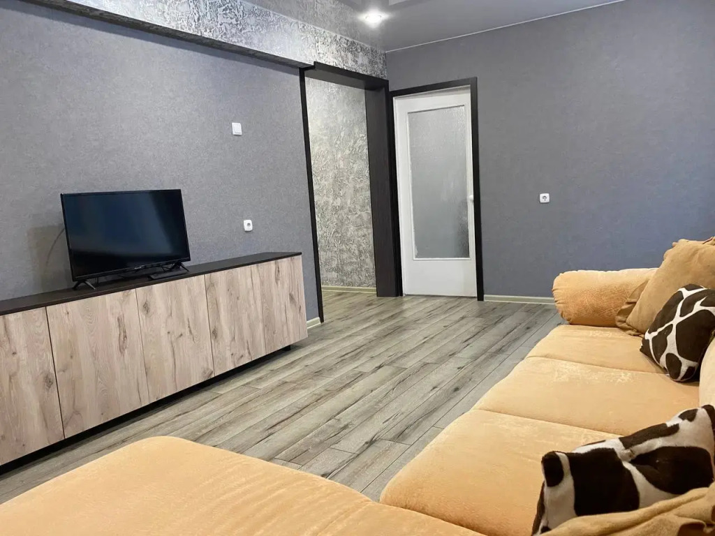 Квартира SeveRent Орджоникидзе 7