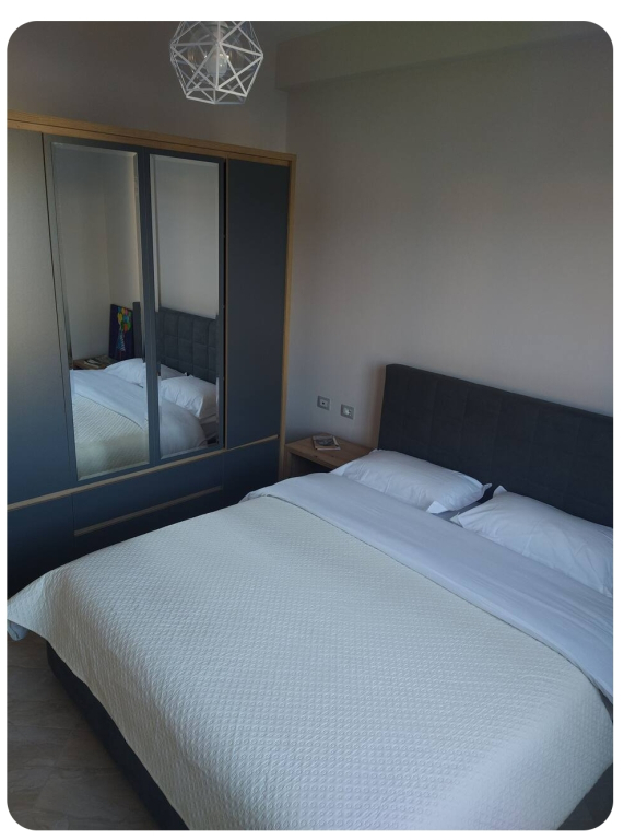 Апартаменты Sofi's Cozy Apartment-Near Port of Vlore