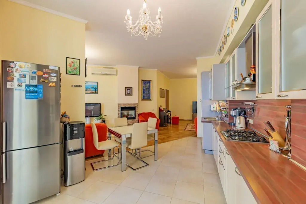 Квартира на Красногвардейской 38АлитА
