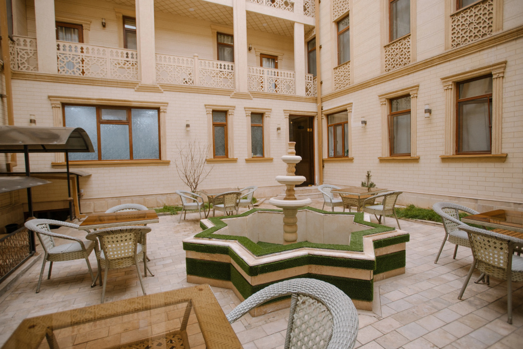 Dendi plaza premium hotel