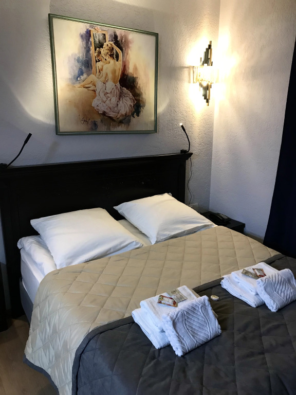 Level Hotel