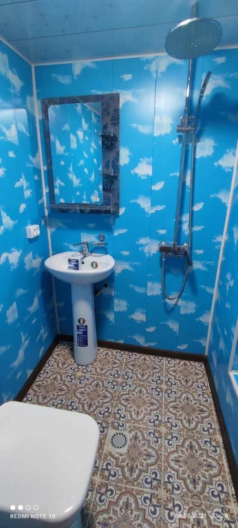 Ozod  Guest House