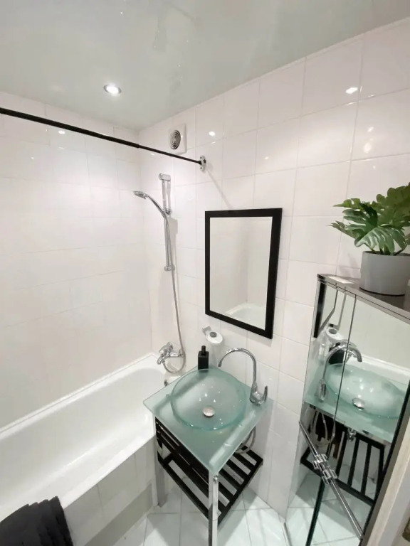 Квартира Top Rooms: Однокомнатная у метро Дубровка