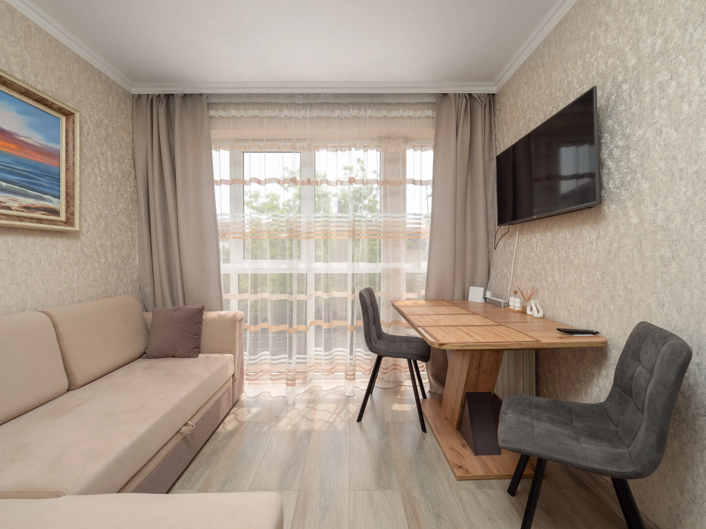 More Rooms Na Ruzhejnoj Apartments