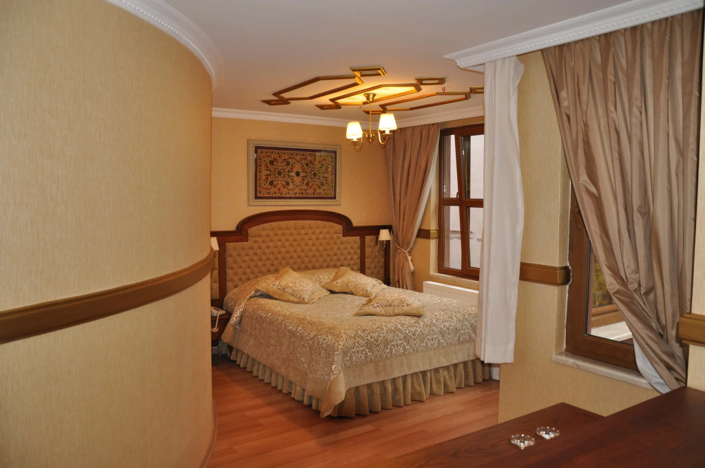 Aruna Boutique Hotel