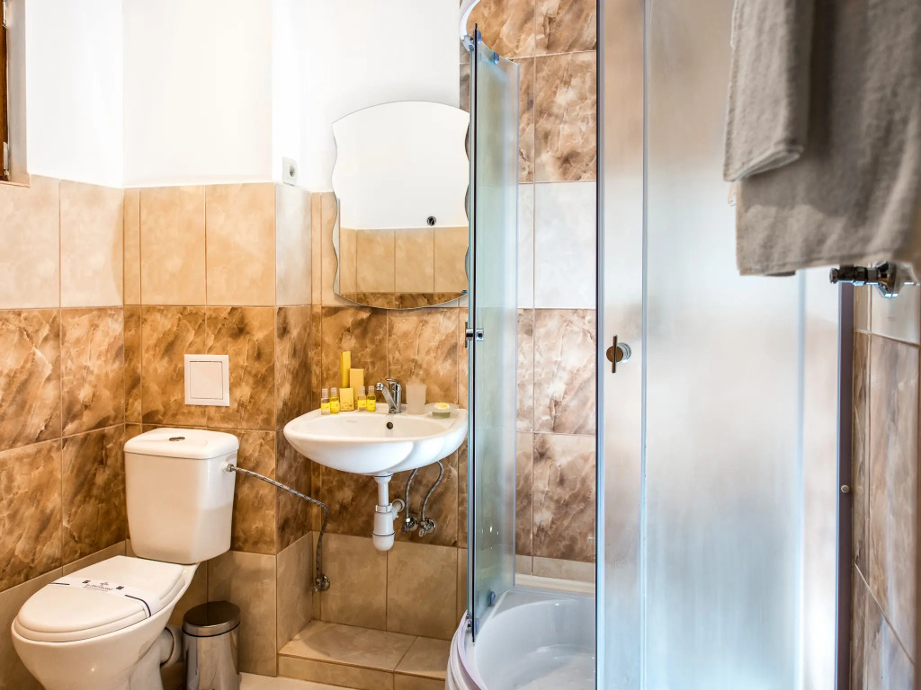 Lviv Central Jam Hotel