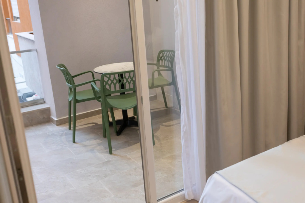 Ajsel Hotel