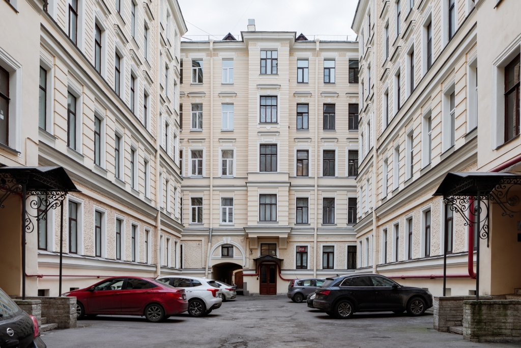 Квартира Просторная в центре Санкт-Петербурга 28Б