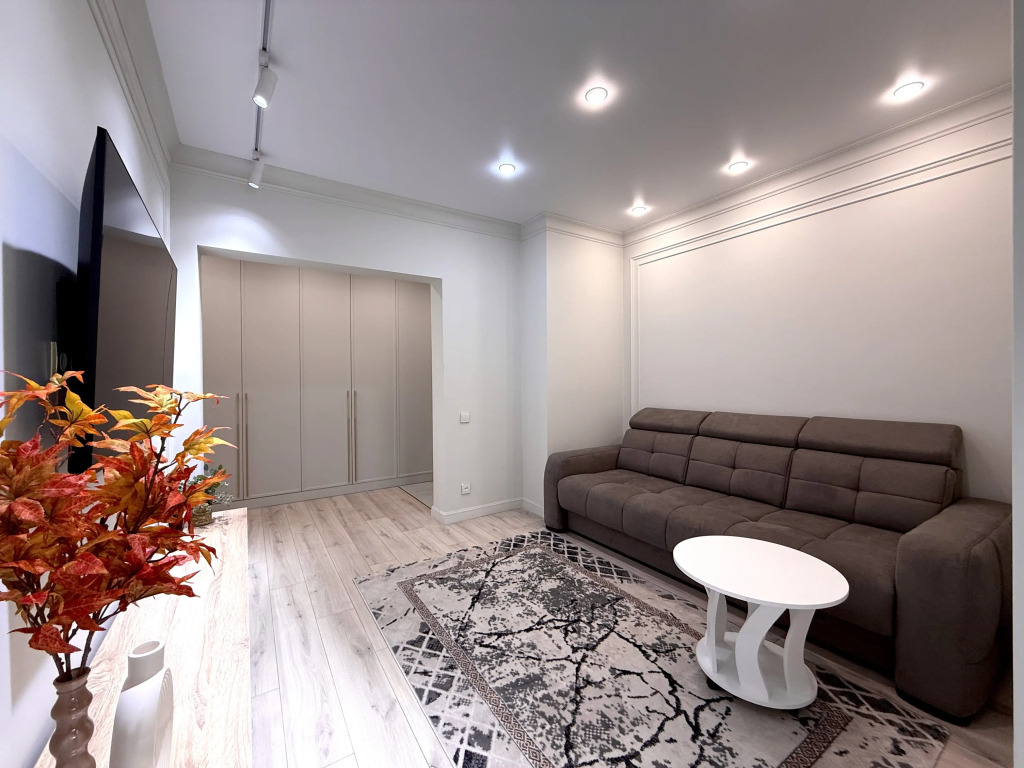Квартира Raimbek 15-36 residence & питьевая вода