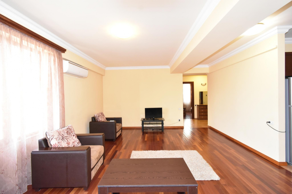 Апартаменты RentInnYerevan Mher Mkrtchyan 1 street