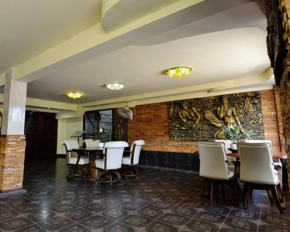 Отель Jaranya Hotel
