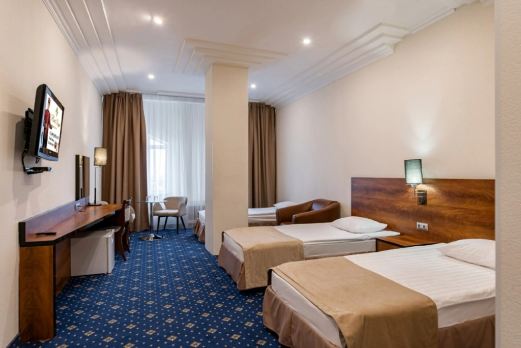 Royal Hotel
