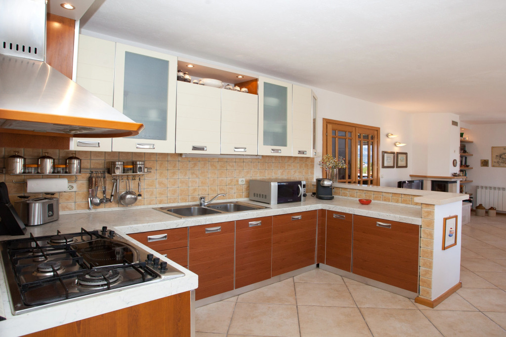 Villa Lukrecia - Stone Villa with Pool & Sea Views I Supetar, Brač