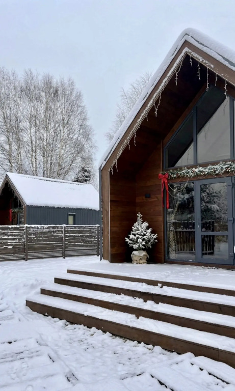 Частный дом Zavidovo River House