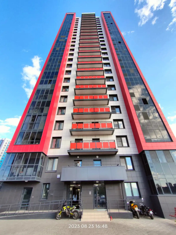 Квартира Евродвушка в новом доме у метро Горки, 4 кровати