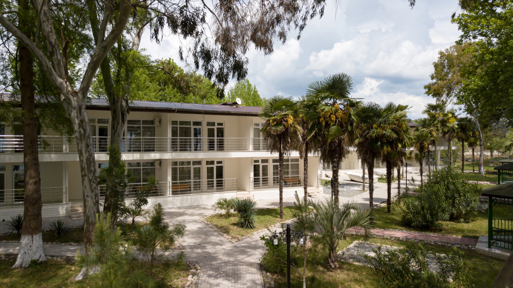 Agudzera Hotel