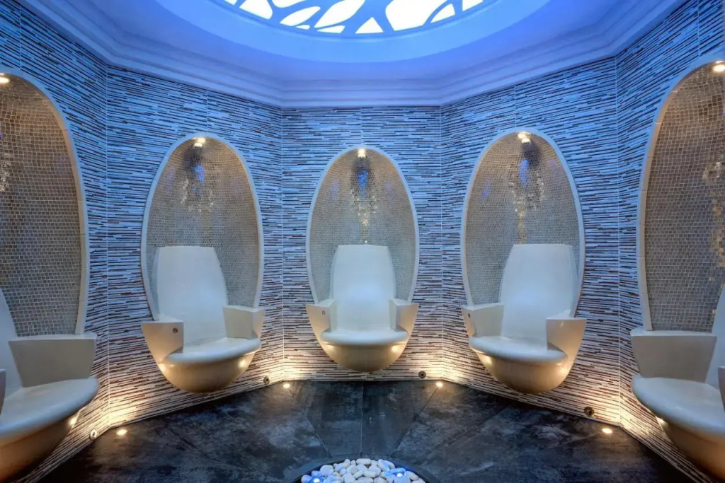 Отель Hilton Санкт-Петербург Экспофорум