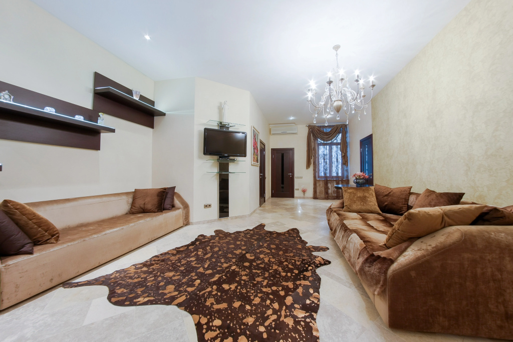 Hi-Tech Home Apartments 3